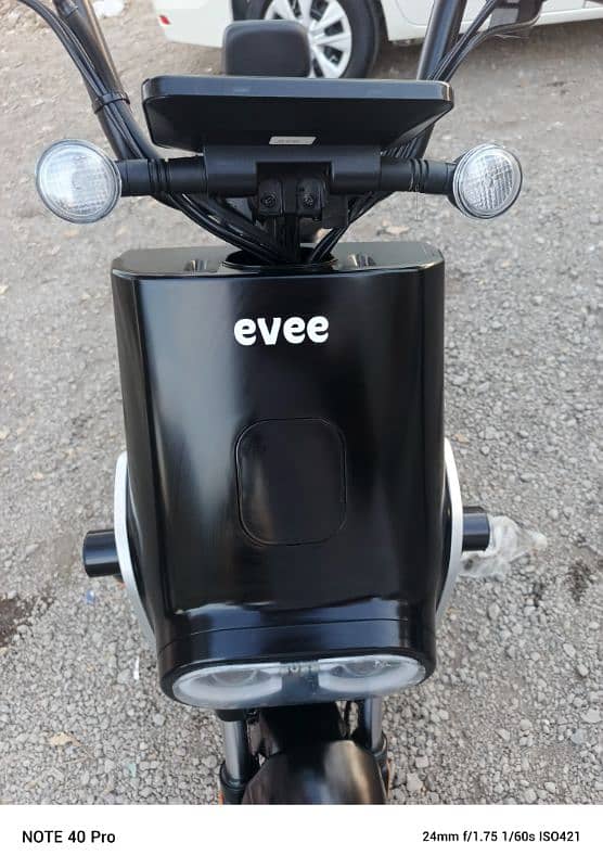 electric scooty 1