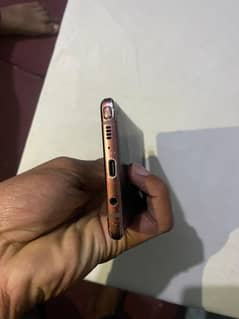 Samsung note 9 condition 10 by 8 back barck  contact naber 03045494764