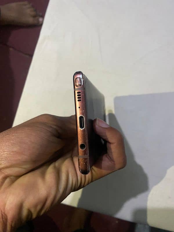 Samsung note 9 condition 10 by 8 back barck  contact naber 03045494764 0