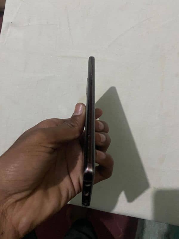 Samsung note 9 condition 10 by 8 back barck  contact naber 03045494764 2