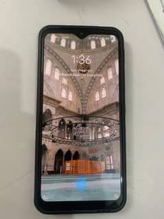 vivo v21e 8+4/128 fine condition with box