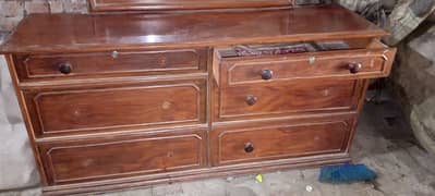 dressing table