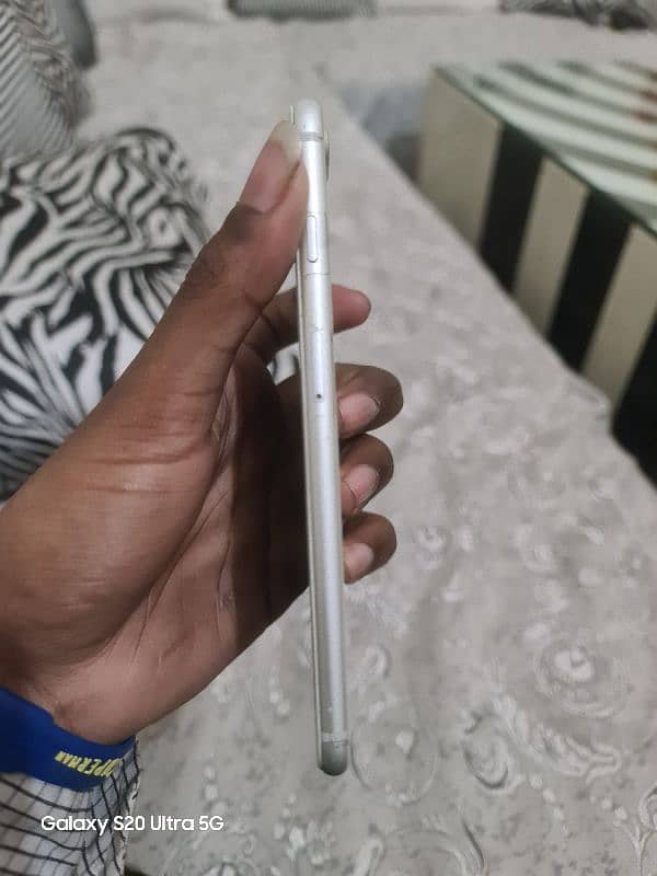 Iphone 8 plus pta approved 1