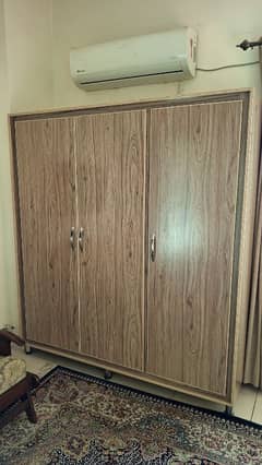 Wardrobe, Shoe rack, Bookshelf