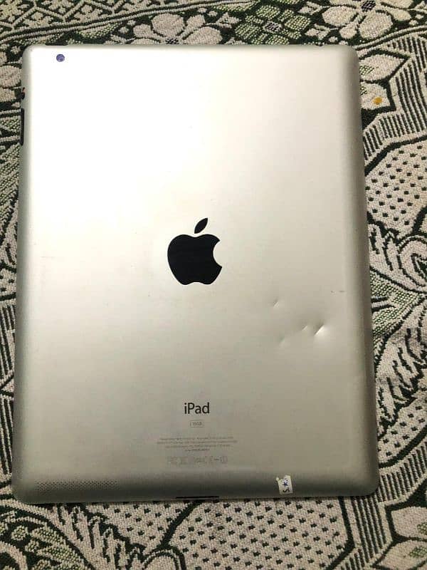 I pad Air 1 For sale Contact on:0302 4852217 8