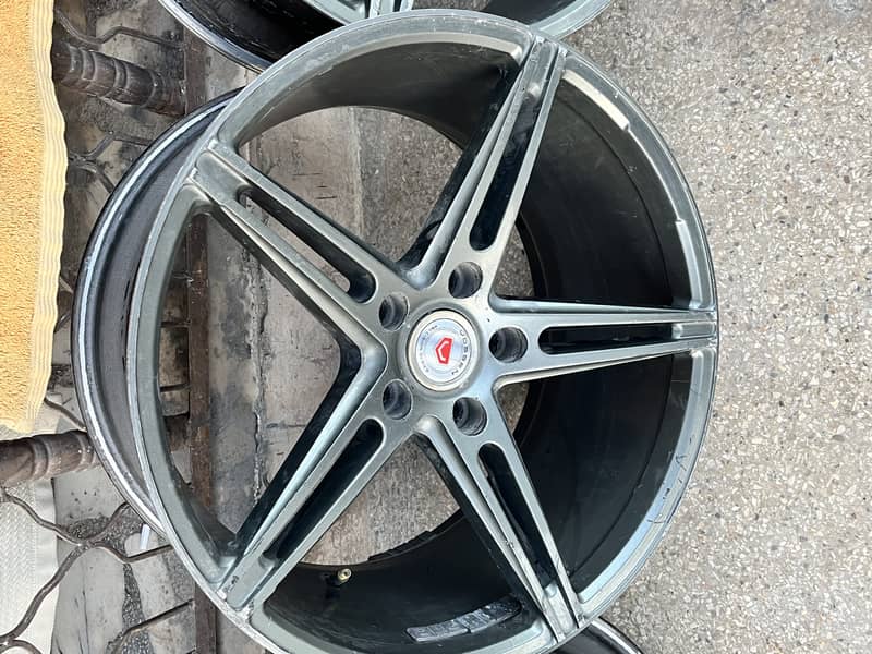 rims of 18 inches in good condition 1