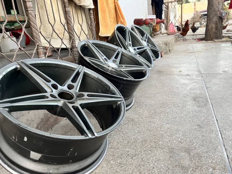 rims of 18 inches in good condition 4