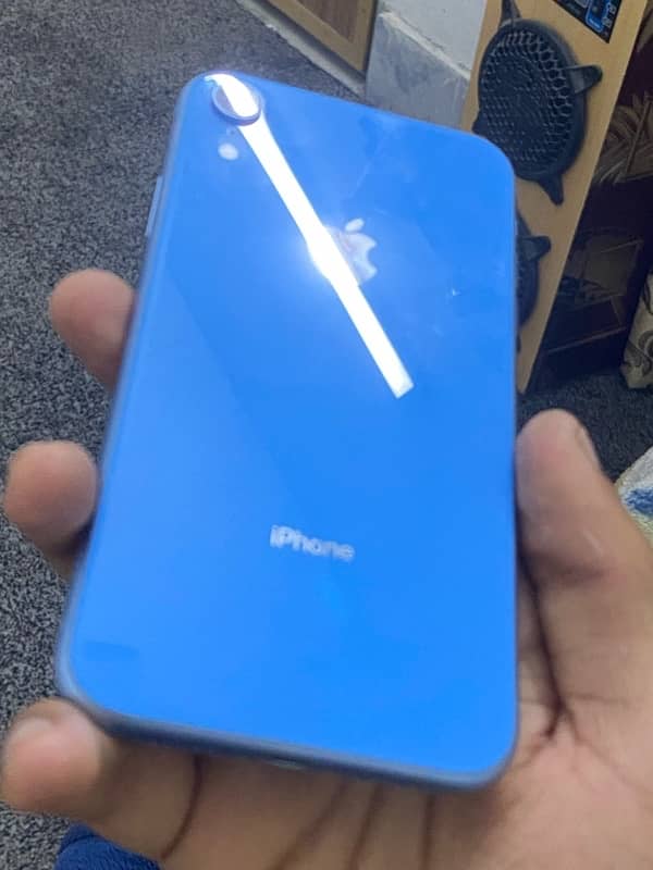 iphone XR 64 GB 0