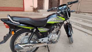 Honda Deluxe 125 Model 2017 Black