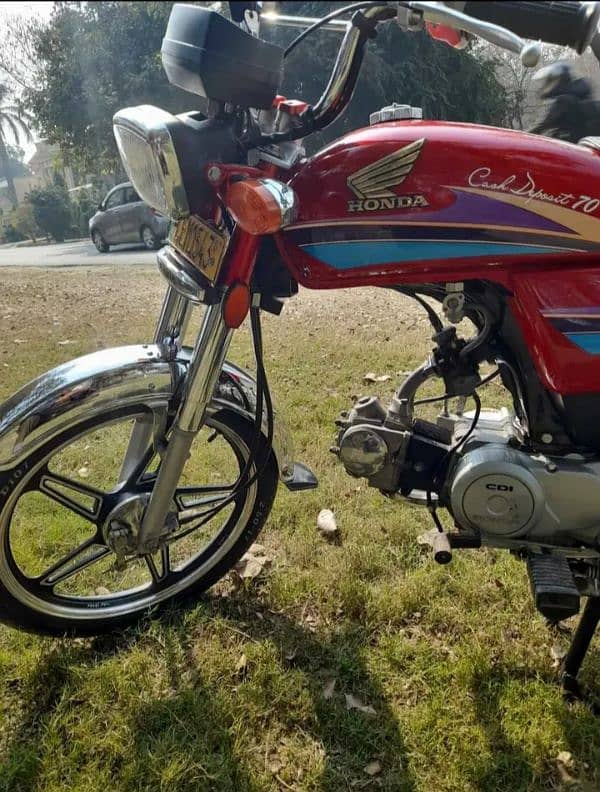 Honda CD 70 Motorcycle Sale Contact O326=44:;62"'-957 2