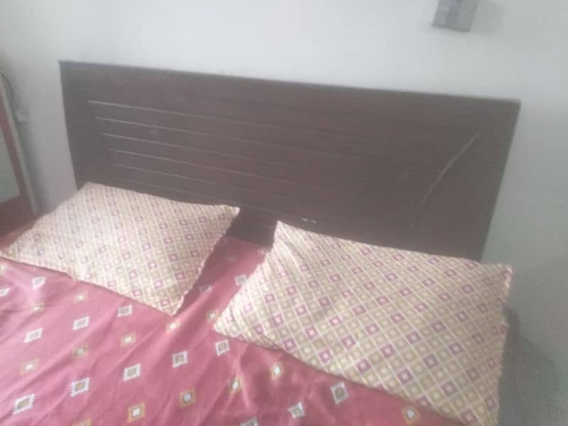 Double bed with mattress in good condition 1