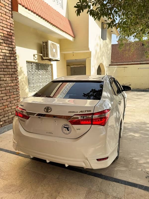 Toyota Corolla Altis 2016 9