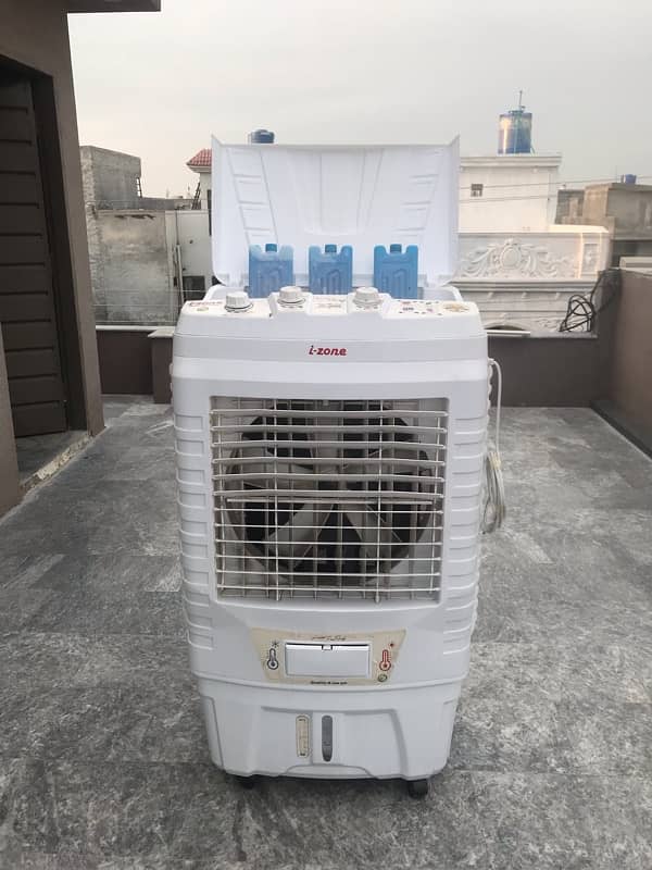 iZone ATL 11000 Room Air Cooler 2