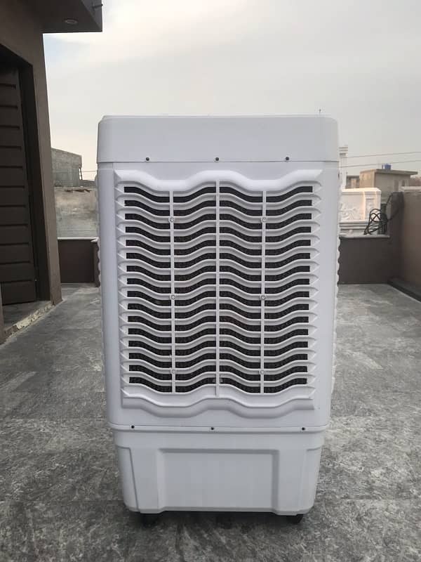 iZone ATL 11000 Room Air Cooler 4