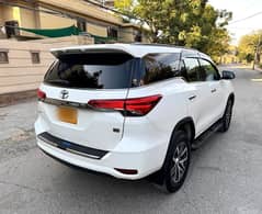 Toyota Fortuner 2020 V 2.7 Petrol B2B Original