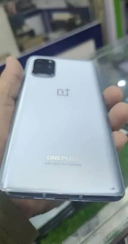 ONE PLUS 8T 12/256GB APPROVED 4