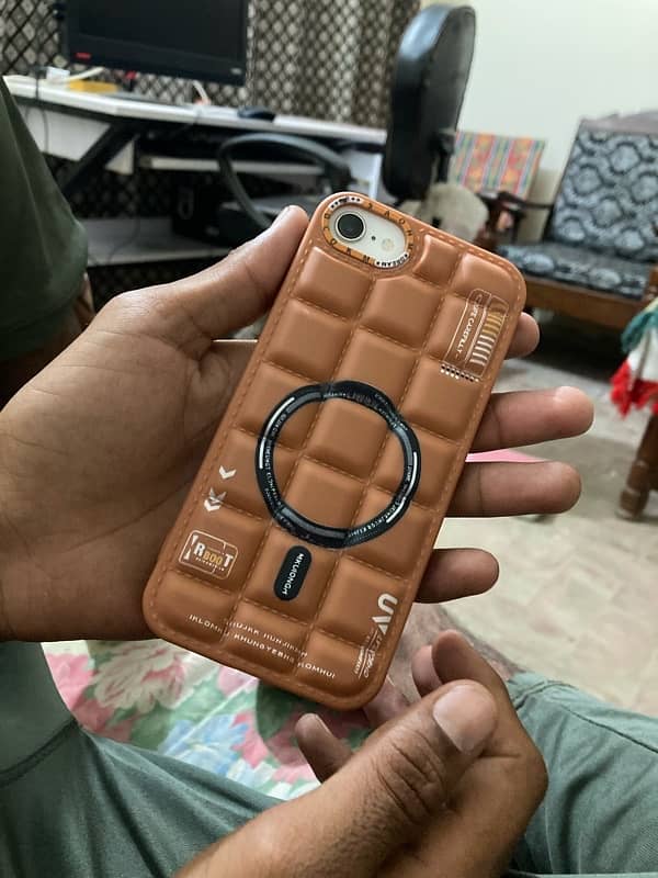 i phone se 2020 water pack 2