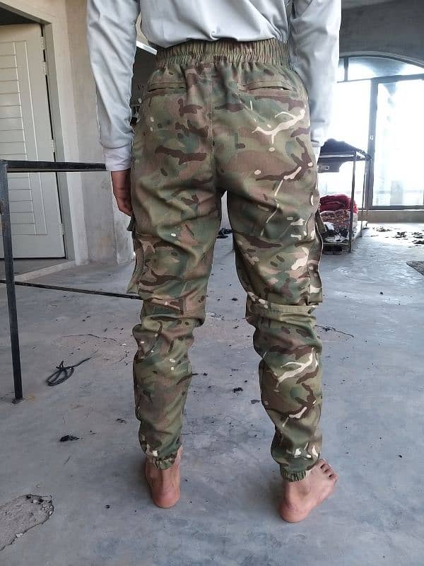 cargo trouser 1