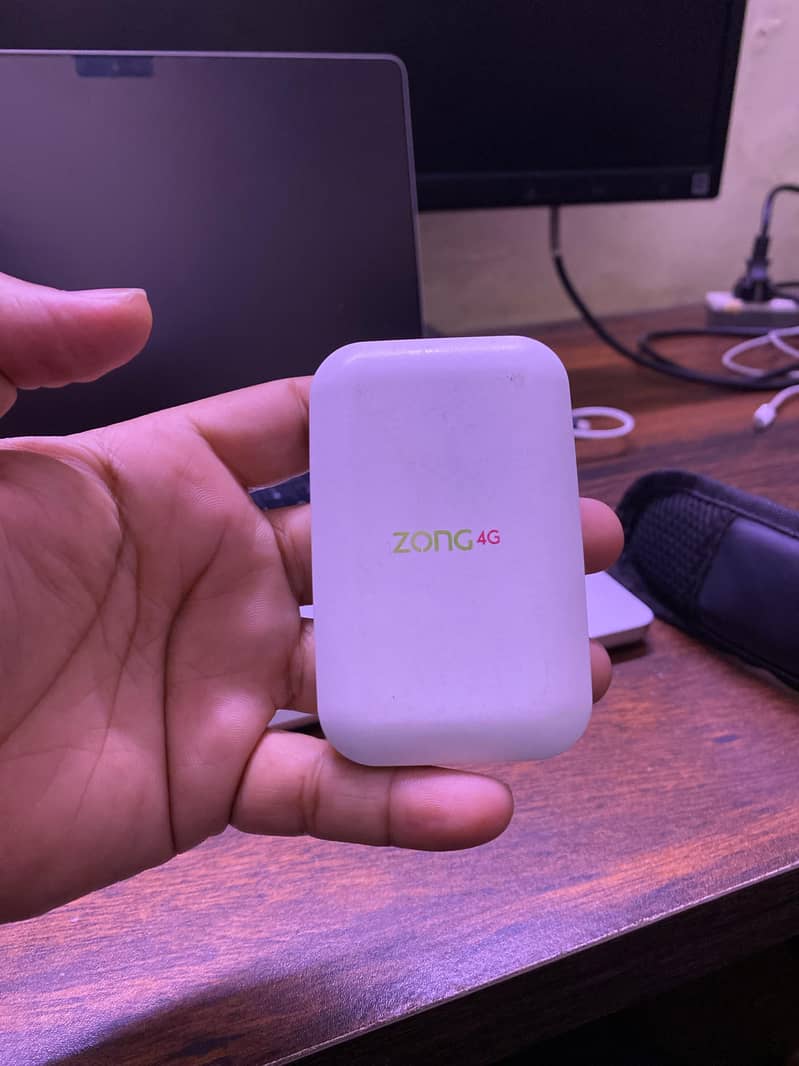 Zong 4G Bolt+  device for sale in excellent condition. 1