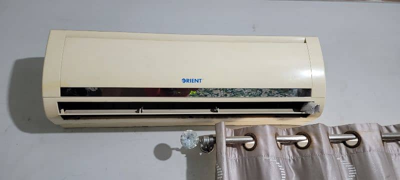 orient split ac 1.5 ton used all ok 4