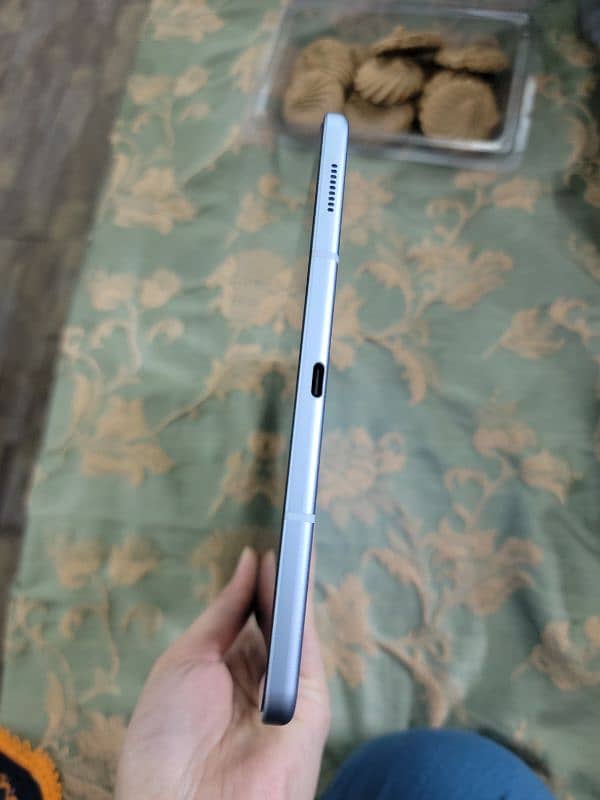 Galaxy tab s6 lite 5