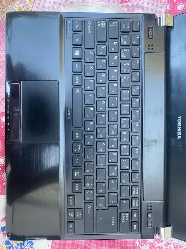 toshiba dynabook 10GB RAM, 500GB HARD 4