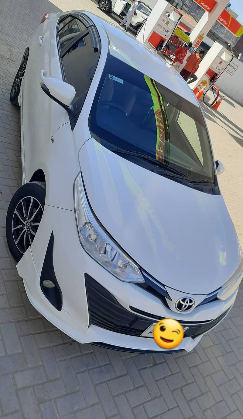 Toyota Yaris 2021 4