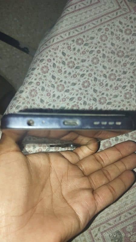 Infinix hot 30 3