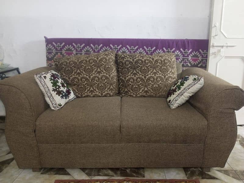 7 seater untouch sofa 3