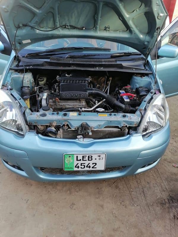 vitz for sale 7