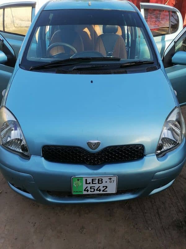 vitz for sale 8