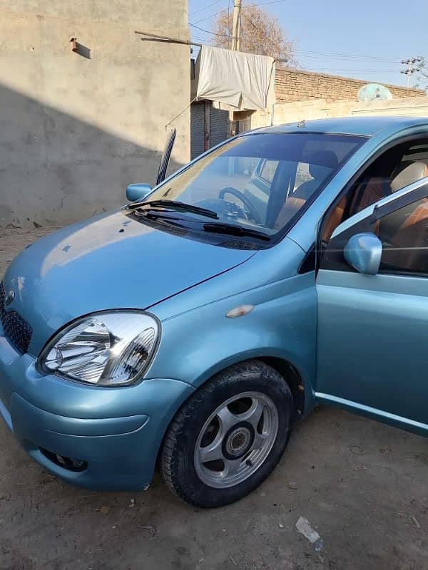 vitz for sale 19