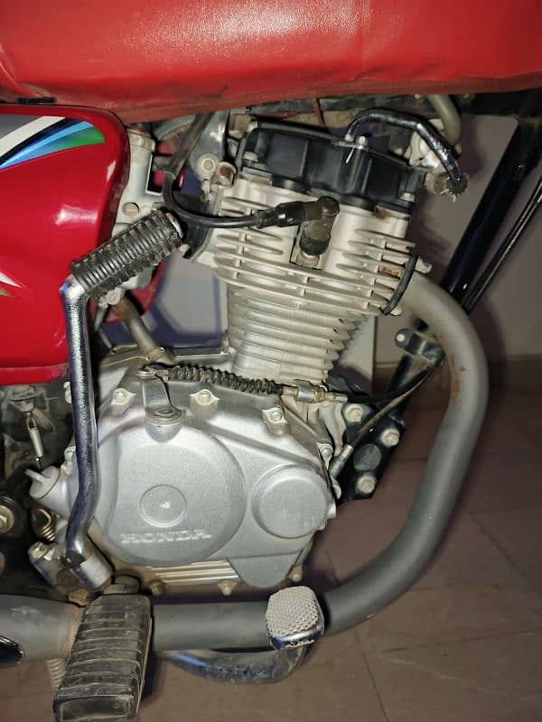 Honda CG125 for sale. 3