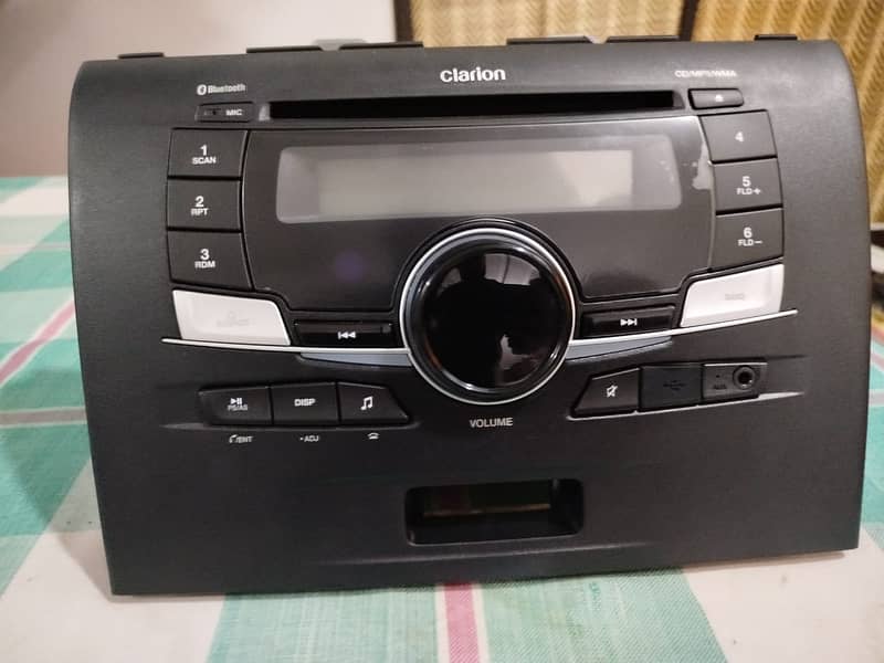 Suzuki Wagon R Original CD PLAYER 1