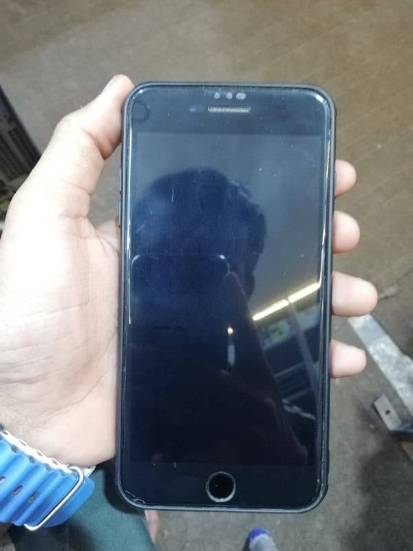 iphone 7plus 256 gb pta aapproved 10 by 8 2