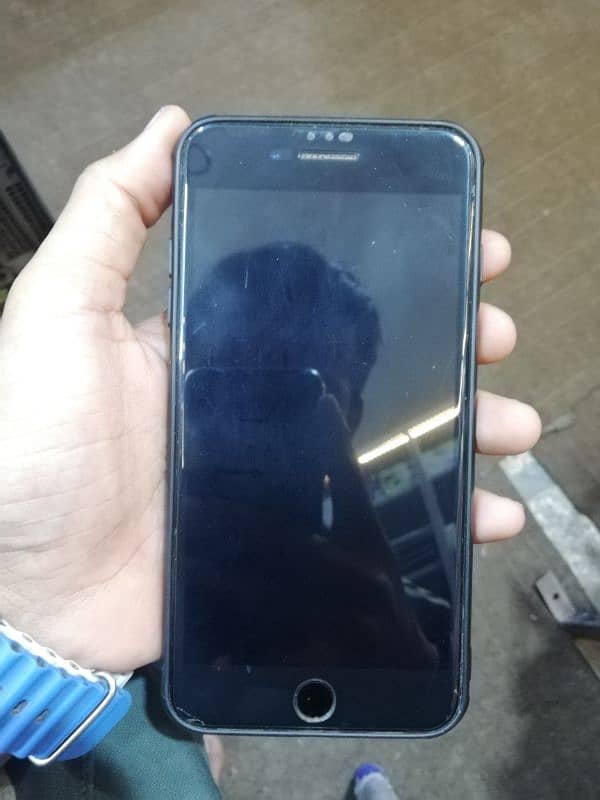 iphone 7plus 256 gb pta aapproved 10 by 8 5