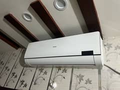 haier 1 tone very less used split Ac