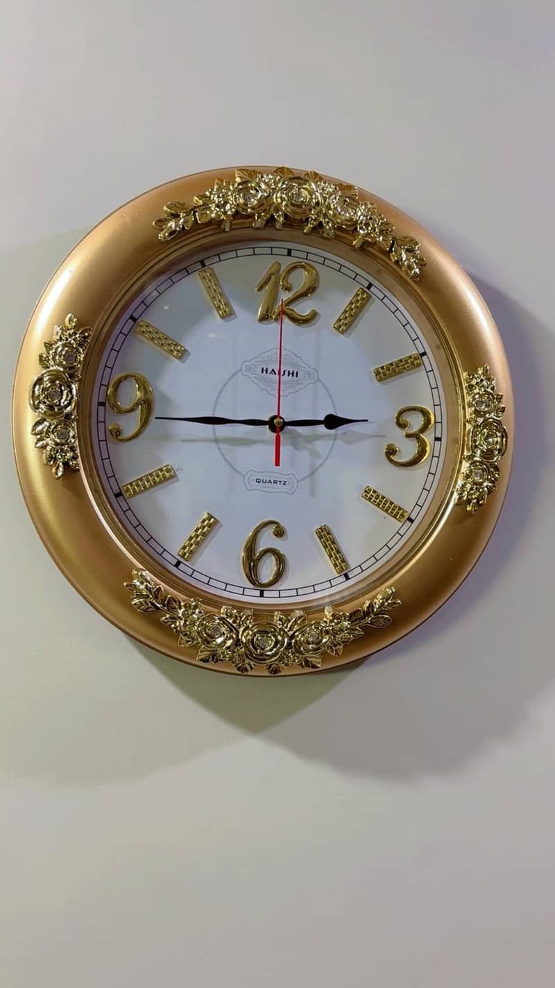 Wall clocks available| delivery all pakistan 1