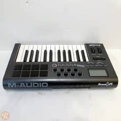 M Audio Axiom Midi controller