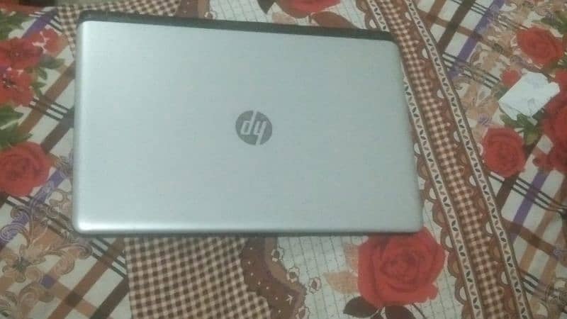 Hp Laptop 8/10 4