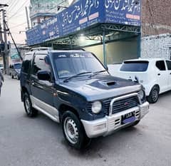 Mitsubishi Pajero Mini 660 manual