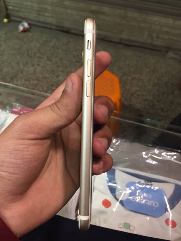 iPhone 7 128gb 4