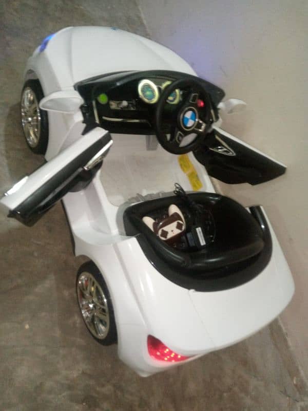 Kids Electric Car O3358O8816O Call/Whatsap. With Remote Charger. 5