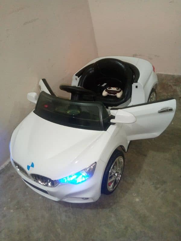 Kids Electric Car O3358O8816O Call/Whatsap. With Remote Charger. 8