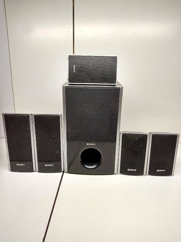 Sony speaker subwoofer like Samsung Panasonic LG Yamaha 12