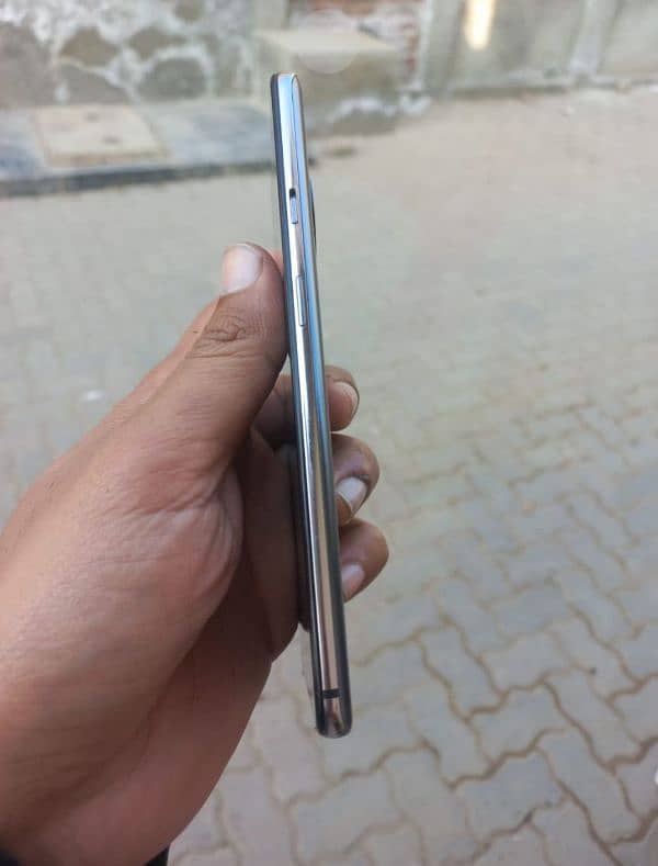 one plus 7t 3