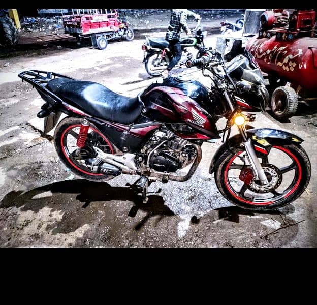 Honda CB 150F 0