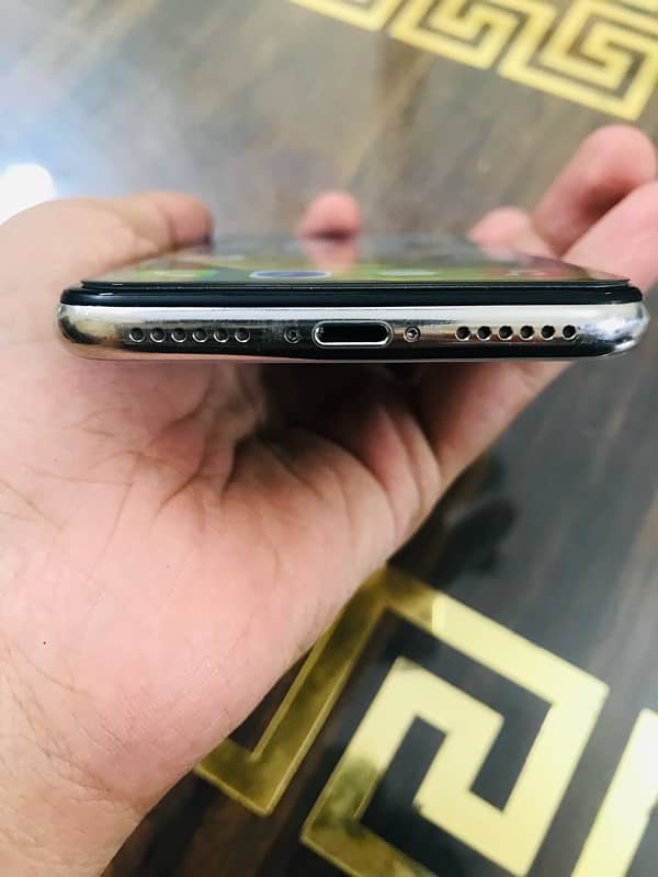 iPhone X 64gb 4