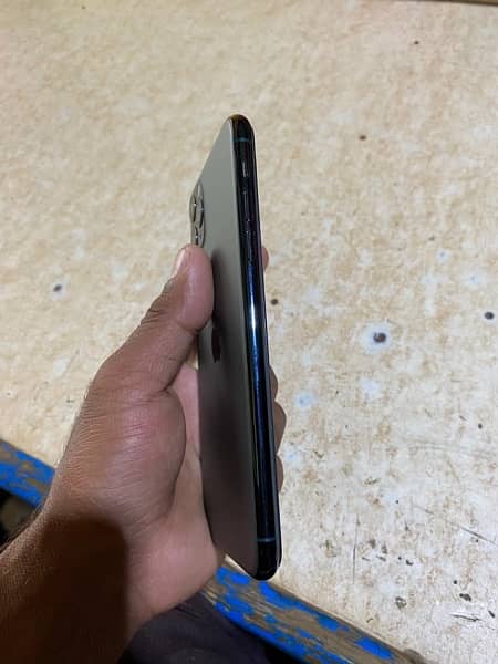 iPhone 11 Pro Max non pta 256 gb 5