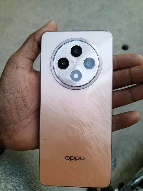 Oppo Reno 12F 0